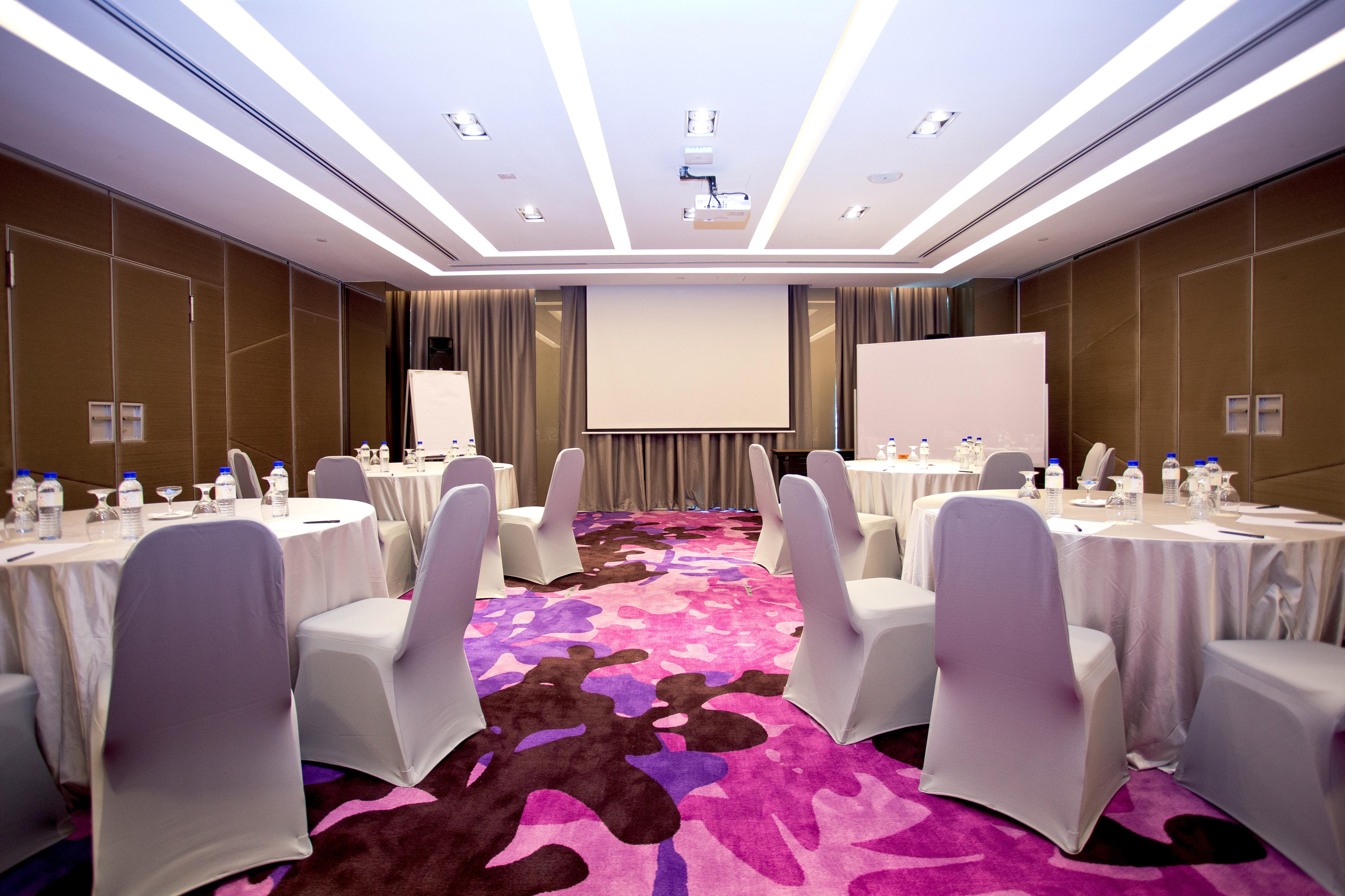 Vouk Hotel Suites, Penang George Town Dış mekan fotoğraf