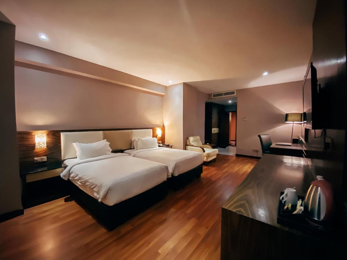 Vouk Hotel Suites, Penang George Town Dış mekan fotoğraf