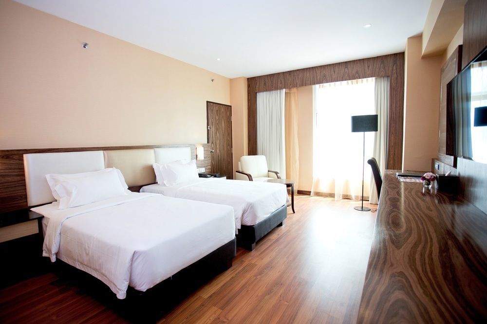 Vouk Hotel Suites, Penang George Town Dış mekan fotoğraf