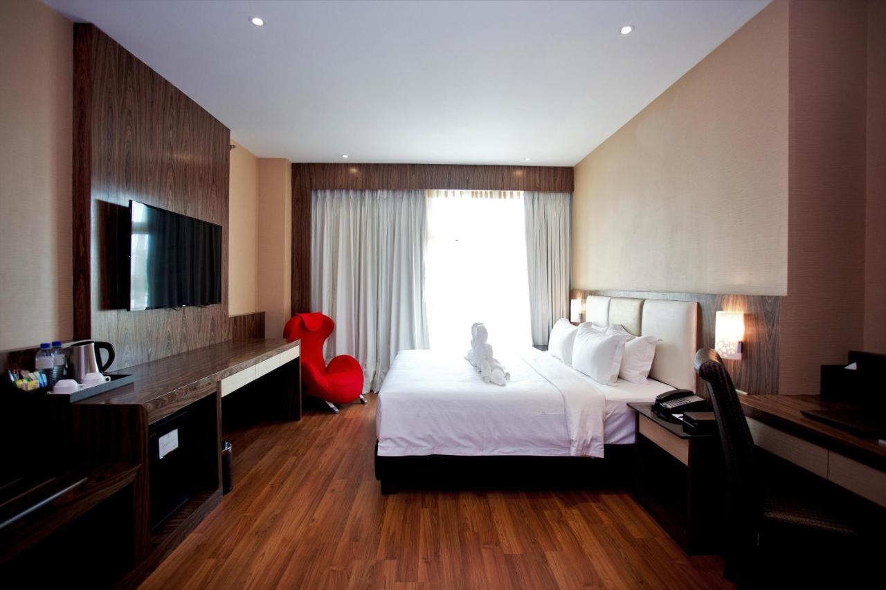 Vouk Hotel Suites, Penang George Town Dış mekan fotoğraf